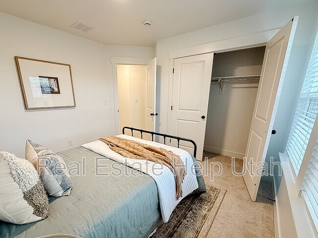 Foto del edificio - 4787 Heartwood Rd