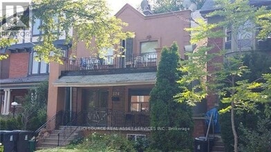 Building Photo - 574 Dovercourt Rd