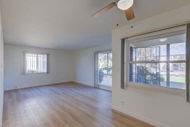 Foto del edificio - Charming 1BR Condo in Los Angeles