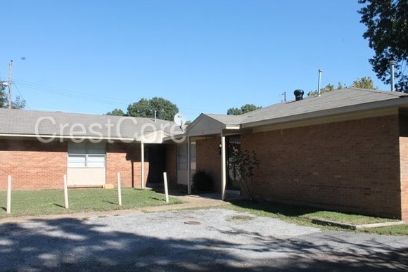 Foto del edificio - 1645 Wells Station Rd