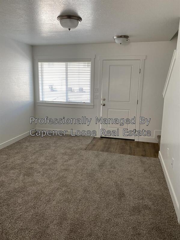 Building Photo - 2460 W 450 N