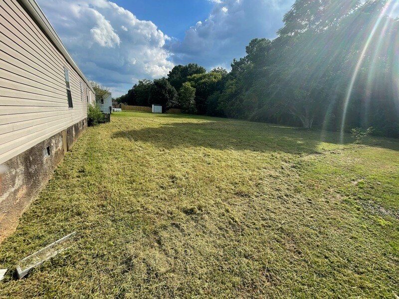 325 Brighton Dr, Byron, GA 31008 House Rental in Byron, GA