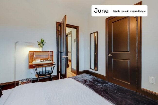 Building Photo - Room in Shared 4 bed/1.5 bath home