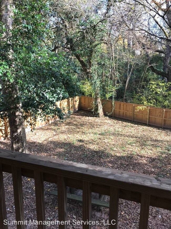 Foto del edificio - 3 br, 3 bath House - 1213 Beanland