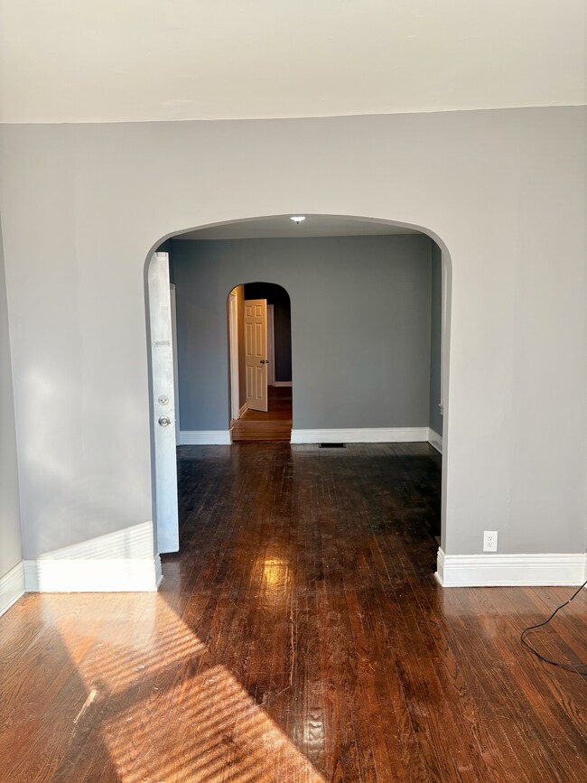 Dining Room - 6925 S Ada St