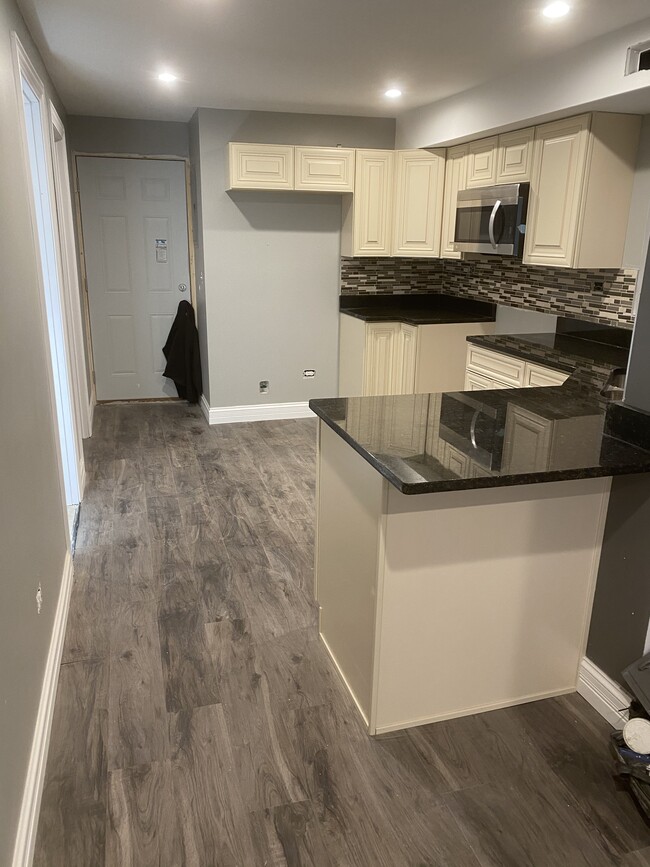 Foto del edificio - 3079 S Bonfield St