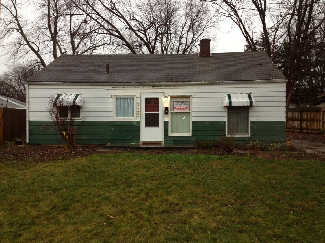 Primary Photo - 314 Luelde St