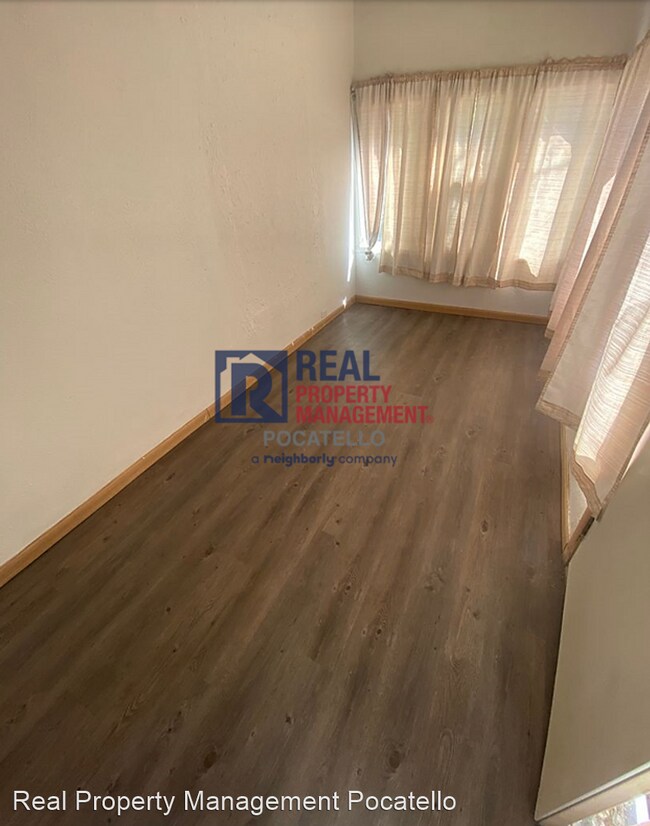 Foto del edificio - 3 br, 1 bath House - 618 S. Arthur Ave.