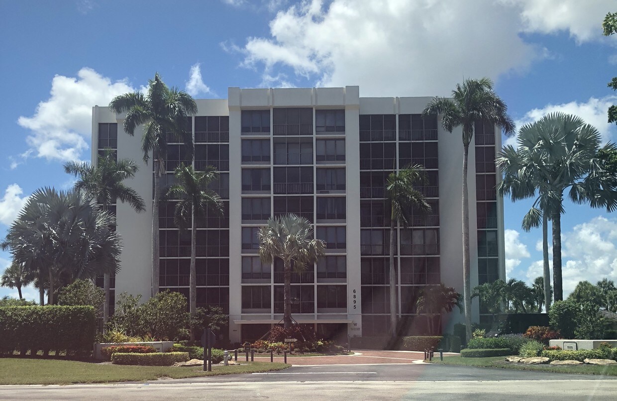 6895 Willow Wood Dr, Boca Raton, FL 33434 Condo for Rent in Boca