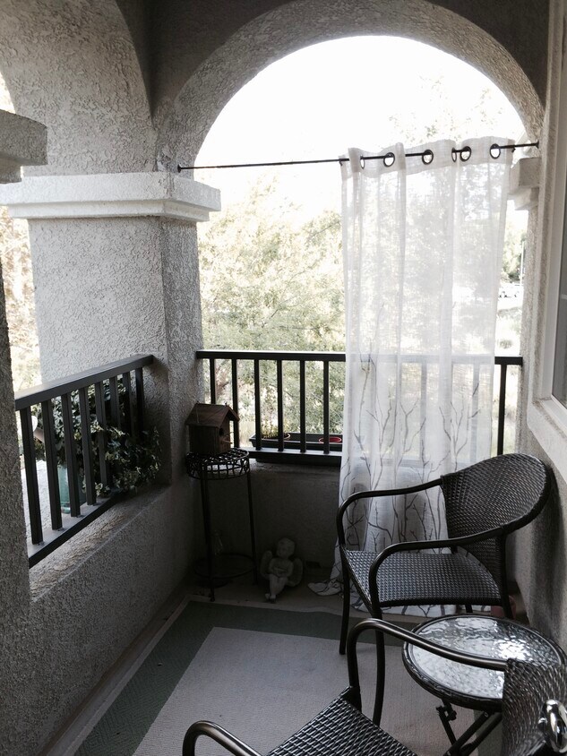 Foto del edificio - 27352 Oaktree Pl