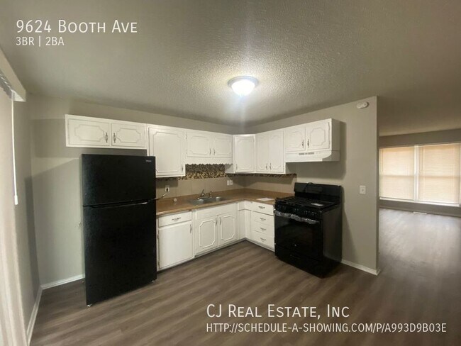 Foto del edificio - 9624 Booth Ave