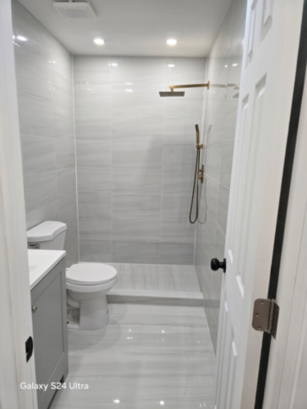 Foto del edificio - 2174 NE 170th St