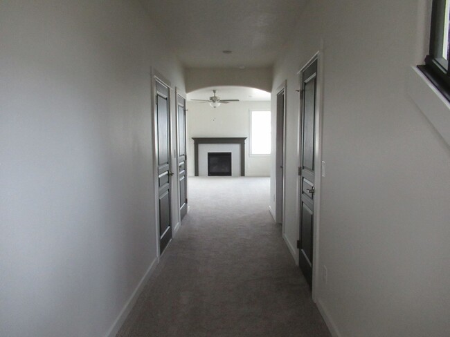 Building Photo - Beautiful  Home in Hayden