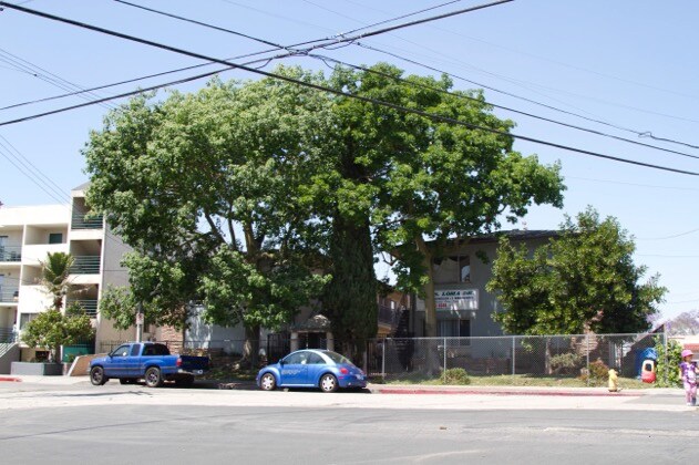 Building Photo - Loma Garden Apartments