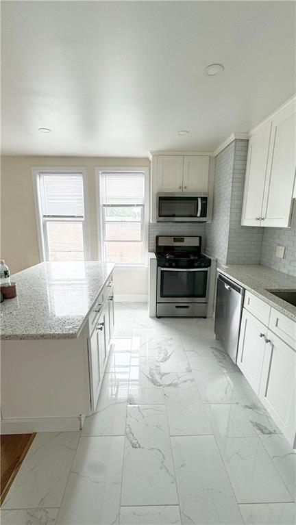 Foto del edificio - 6921 6th Ave