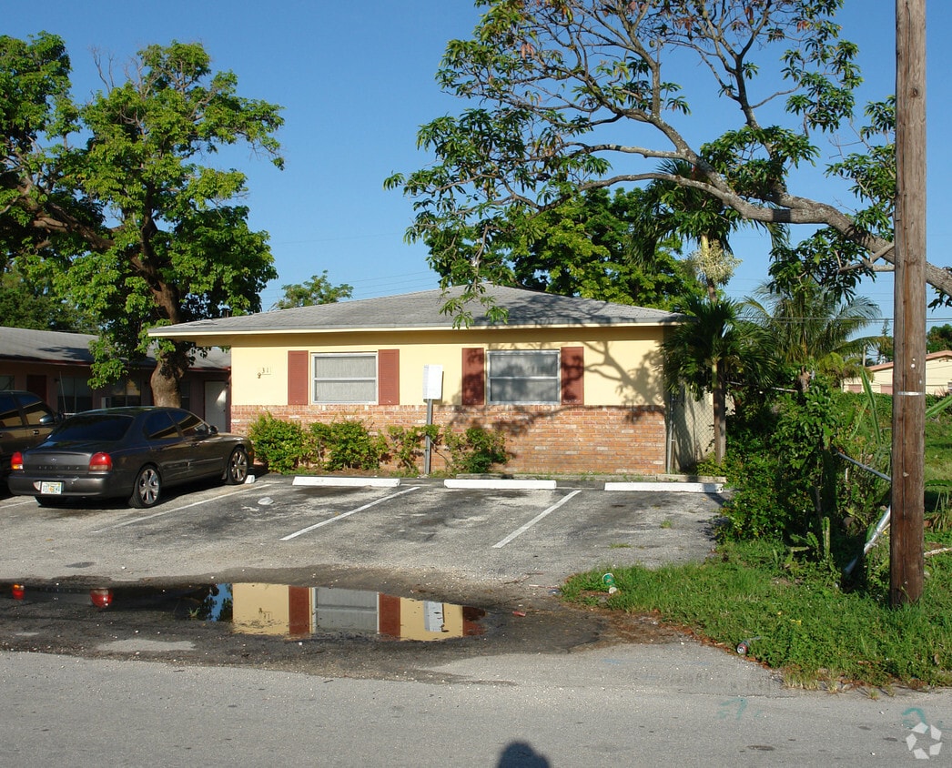 Primary Photo - Progresso