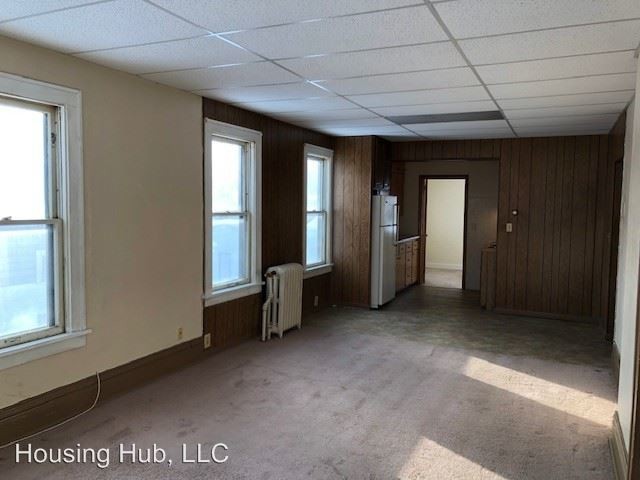 Building Photo - 1398 St Clair Ave