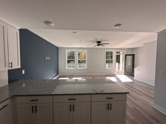 Building Photo - 1426 Navaho Trail