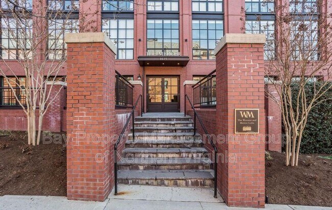 Building Photo - 1615 N Queen St