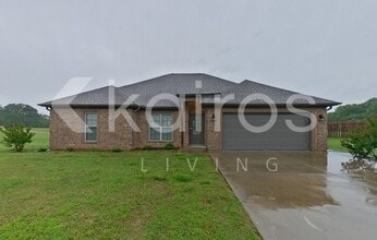 Building Photo - 162 Eastwood Ln