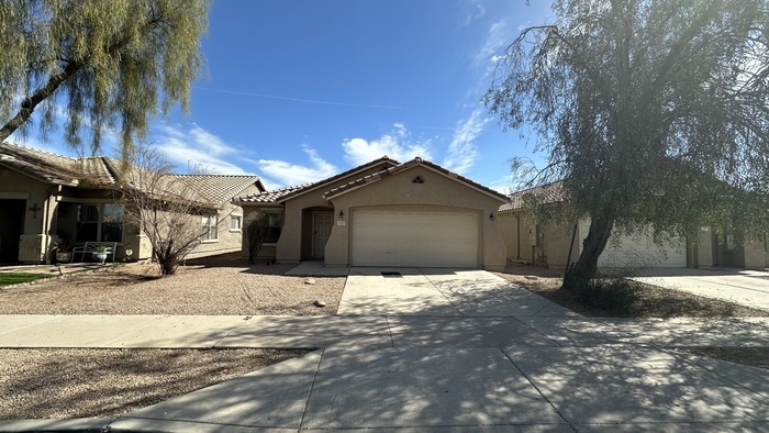 Foto principal - Laveen 3 bedroom house with garage