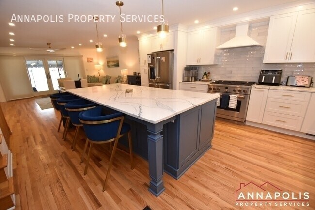 Foto del edificio - 1206 Cedar Park Rd