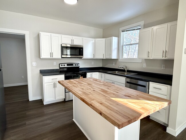 Foto del edificio - 427 Jefferson St