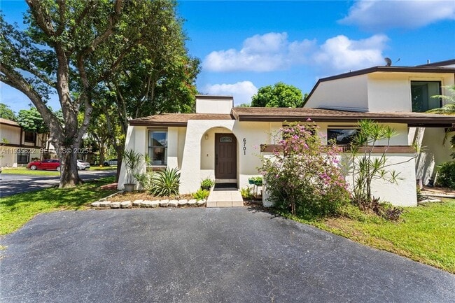 Foto del edificio - 6701 SW 129th Ct