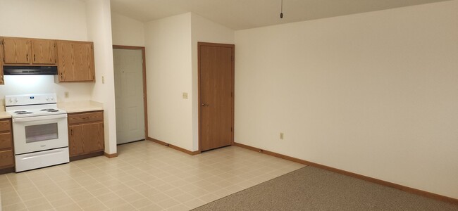 Building Photo - Castle Rock 385 BLDG