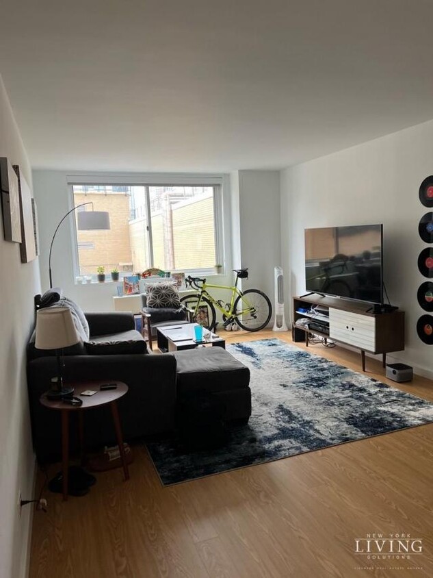 Foto principal - 1 bedroom in NEW YORK NY 10025