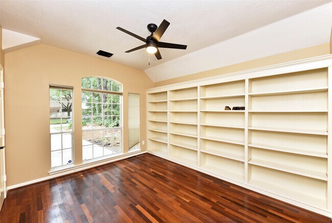 Foto del edificio - 7602 Melody Cir