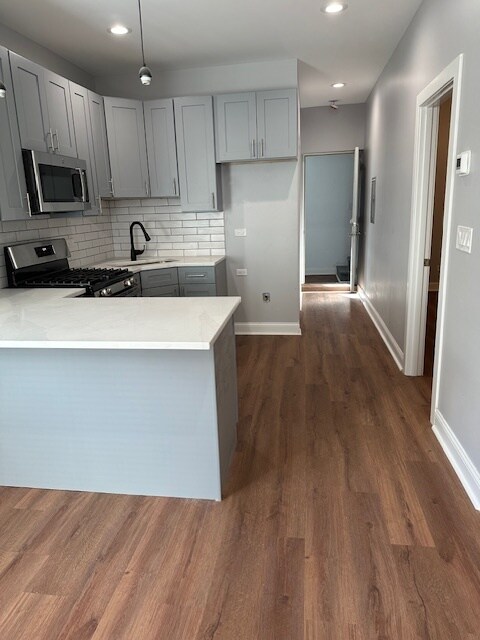 Foto del edificio - 2827 W 23rd St