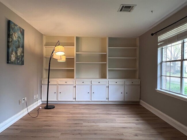 Foto del edificio - 14007 Kimberley Ln