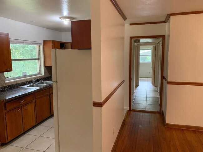 Foto del edificio - 4/2 House on Atkamire Drive, available now!