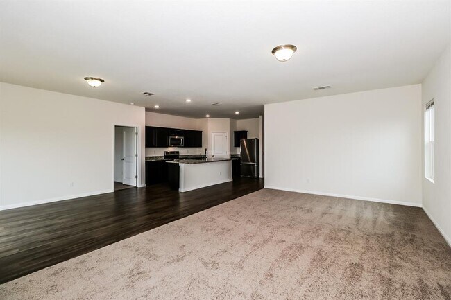 Building Photo - 12601 Samuel Adams Dr