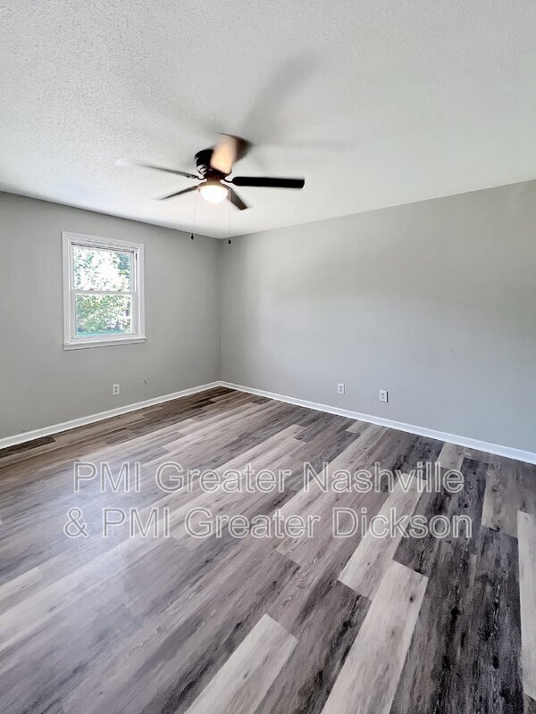 Foto del edificio - 542 Ashe Ave