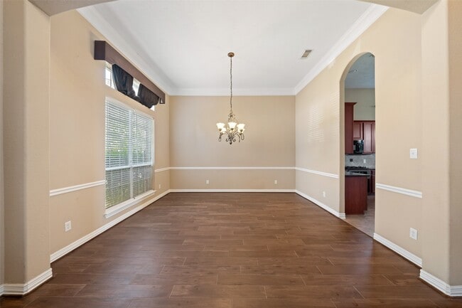 Foto del edificio - 23010 Prairie Lake court
