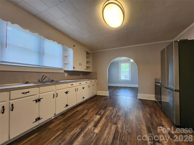 Foto del edificio - 127 Poplar St