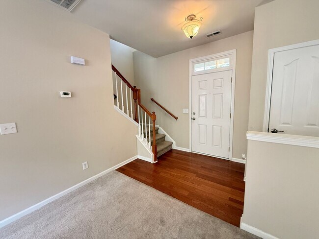 Building Photo - 17418 Westmill Ln