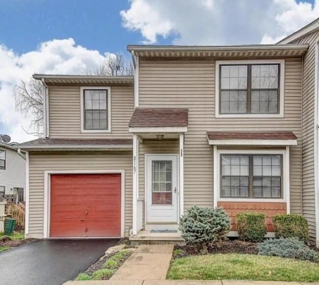 Building Photo - 8167 Newark Ave Building Photo - 8167 Newark Ave