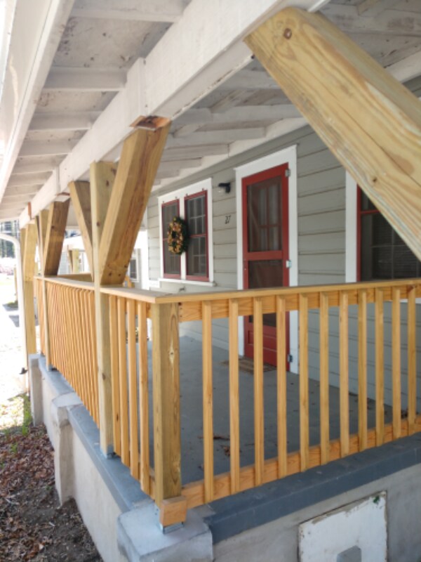 Primary Photo - 7 Bent Oaks Ln