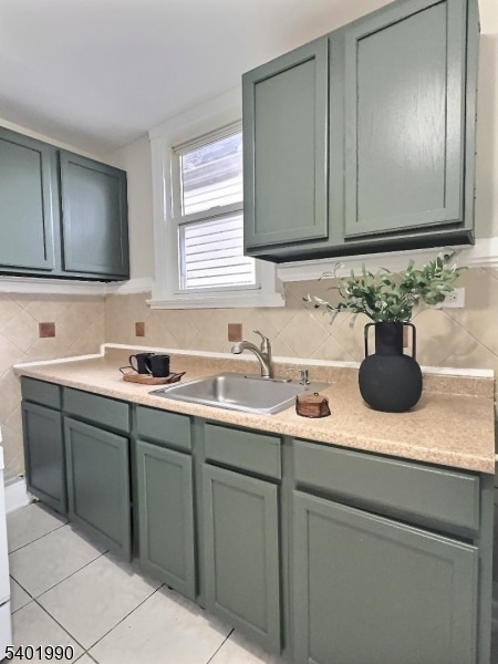 Building Photo - 581 Walnut St