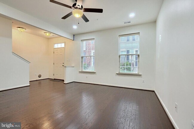 Building Photo - 7906 Ellis Wyatt Ct