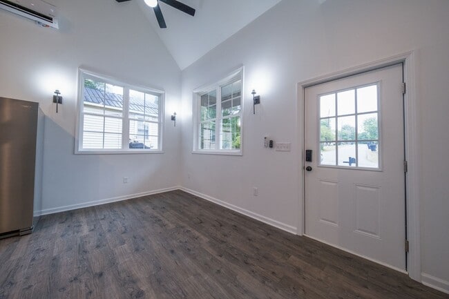 Building Photo - Brand New 2 Bed / 1 Bath Home with Loft