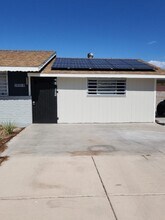 Building Photo - 1452 Shadow Mountain Pl