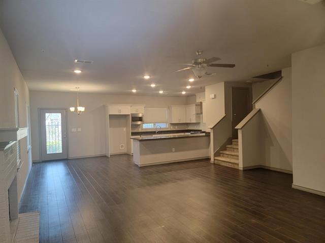 Building Photo - 8705 Tudor Pl