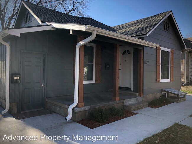Building Photo - 2 br, 1 bath House - 1023 Pierre Street