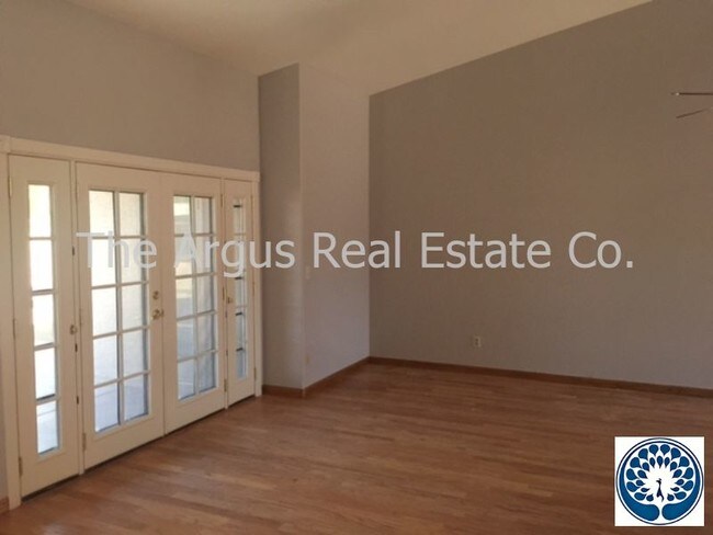 Foto del edificio - 12610 S 40th Pl