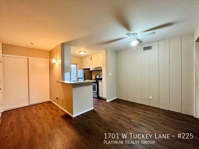 Foto del edificio - 1701 W Tuckey Ln