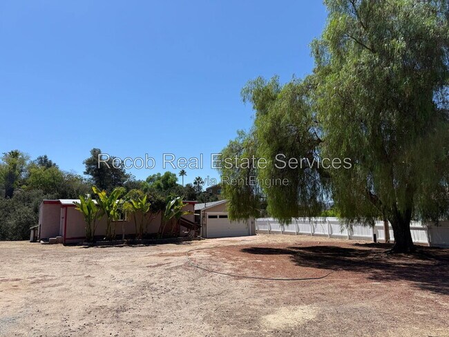 Foto del edificio - 13941 Lyons Valley Rd